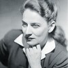 Photo de Gabrielle Roy par Annette et Basil Zarov, 1945. 