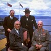 Mackenzie King, Winston Churchill, Franklin D. Roosevelt et le comte d'Athlone sur la terrasse Dufferin, à Québec, en août 1943.