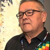 Jean-Charles Piétacho s'adresse à un journaliste.