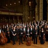 L'orchestre pose avec son maestro Otto Tausk.