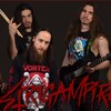 Les cinq membres du groupe Strigampire.