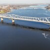 Une vue de drone du pont Alexandra entre Gatineau et Ottawa.