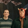Montage pour Halloween avec Pier-Luc Funk et Fabien Cloutier du film Vil et misérable, des chauve souris et une citrouille.
