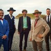 Jonathan et Éloi Painchaud, Kevin McIntyre, Georges Belliveau et Jean-François Breau sont aux Îles-de-la Madeleine