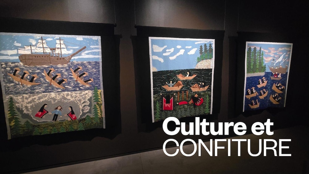 Les châles narratifs de l'artiste Haïda Jut-Ke-Nay-Hazel Wilson exposés au Musée d'anthropologie de Vancouver.