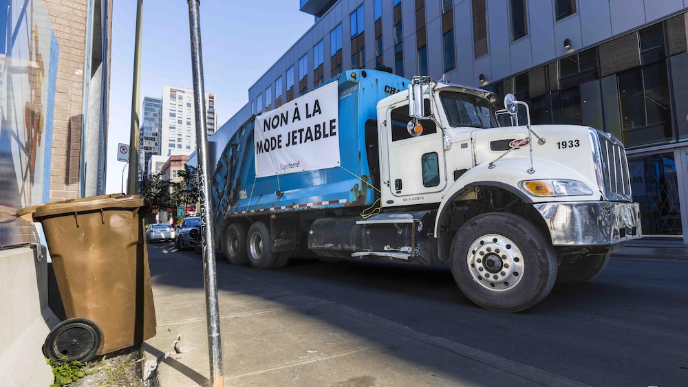  « Non à la mode jetable ».
