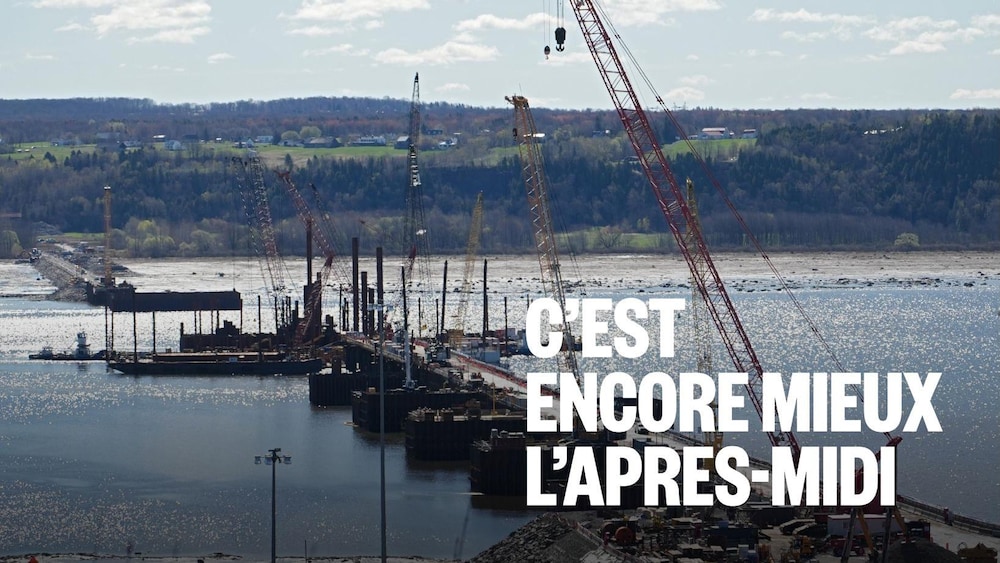 La construction du nouveau pont de l'île d'Orléans.