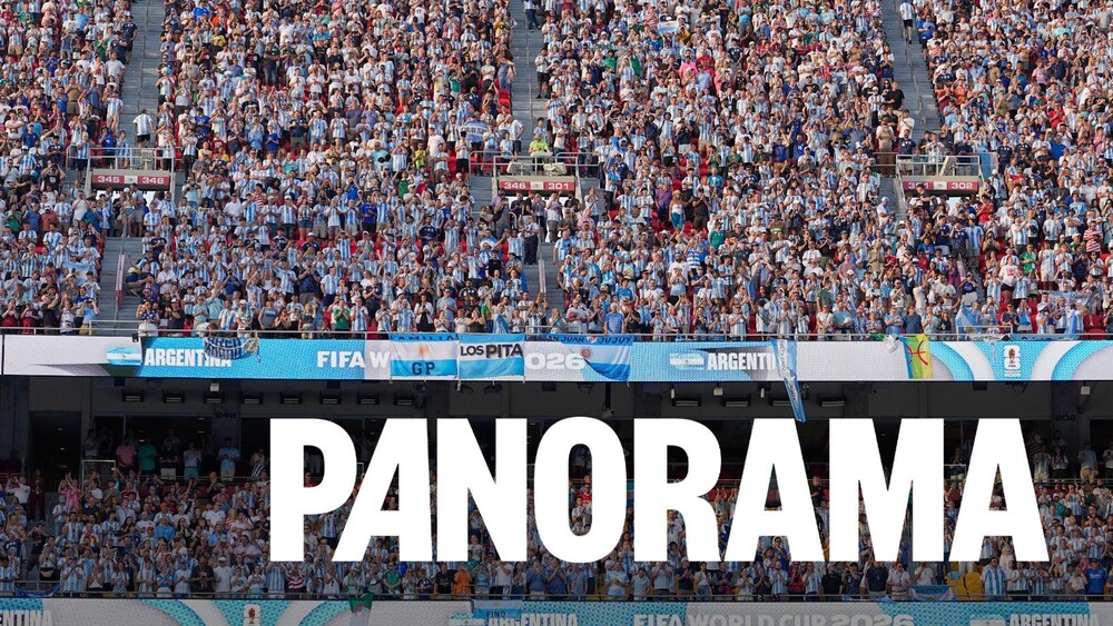 Des supporters argentins lors du match de football du groupe J de la Coupe du monde entre l'Argentine et l'Algérie à Kansas City, Missouri, le mardi 16 juin 2026.