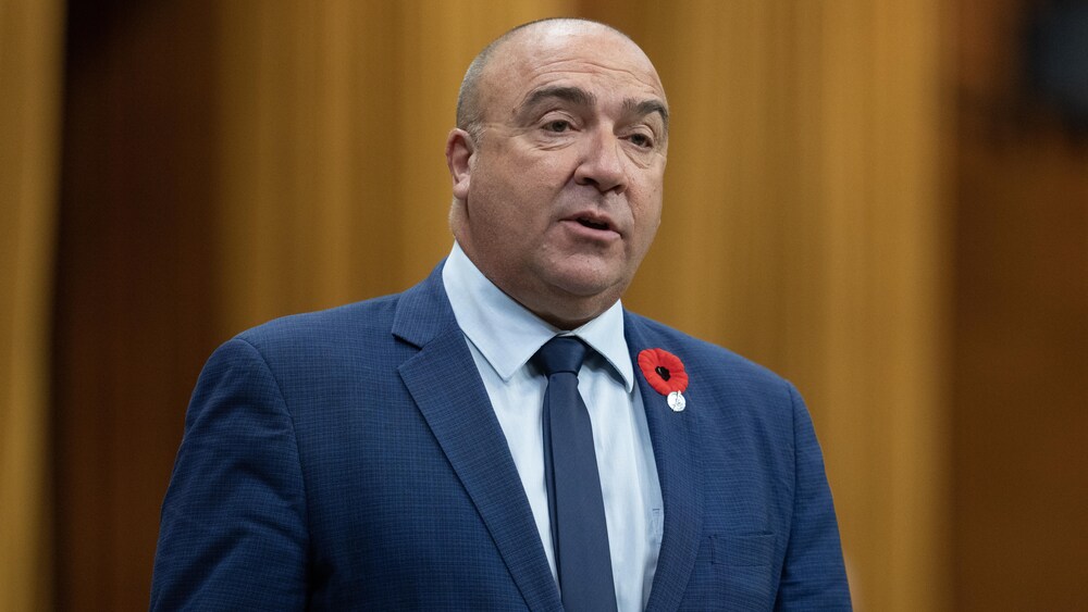 Bernard Généreux.