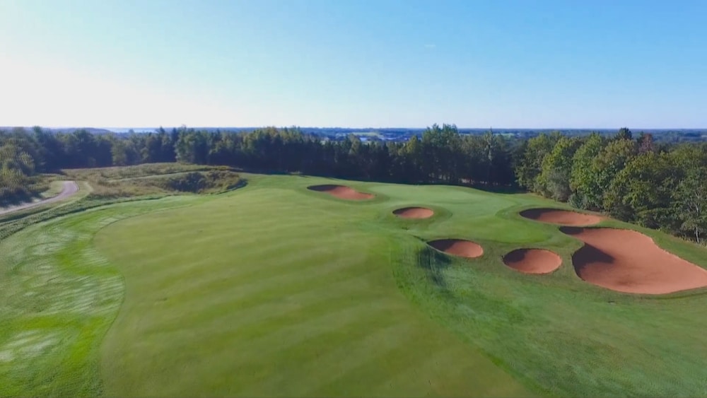 Images de drone du parcours de golf de Dunderave, à l'Île-du-Prince-Édouard.