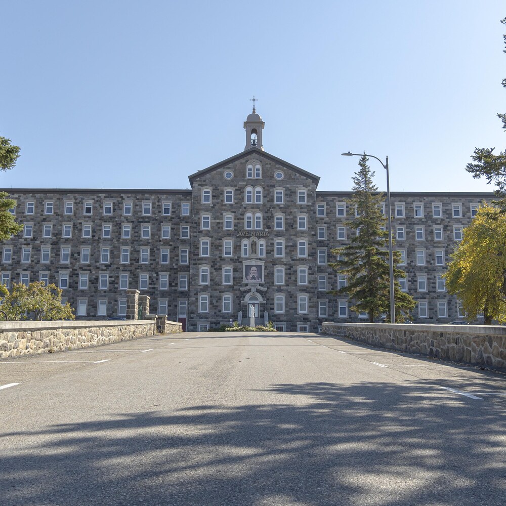 Ces bâtiments fantômes de Rimouski RadioCanada.ca