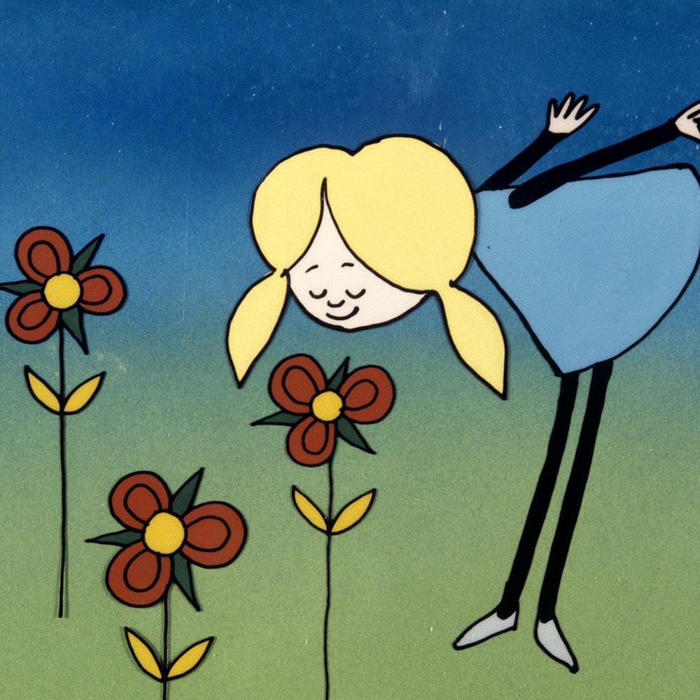 Illustration d'une fillette qui hume le parfum d'une fleur dans un champ.