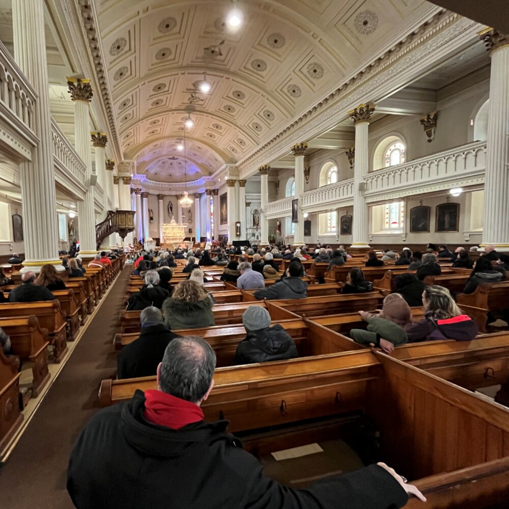 « Ces toutous semblent pleurer » le deuil habite l’église SainteRose