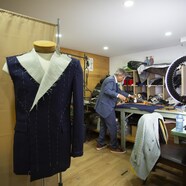 Le Tailleur D Alexandrie Qui A Adopt Montr al Il Y A 50 Ans Radio 
