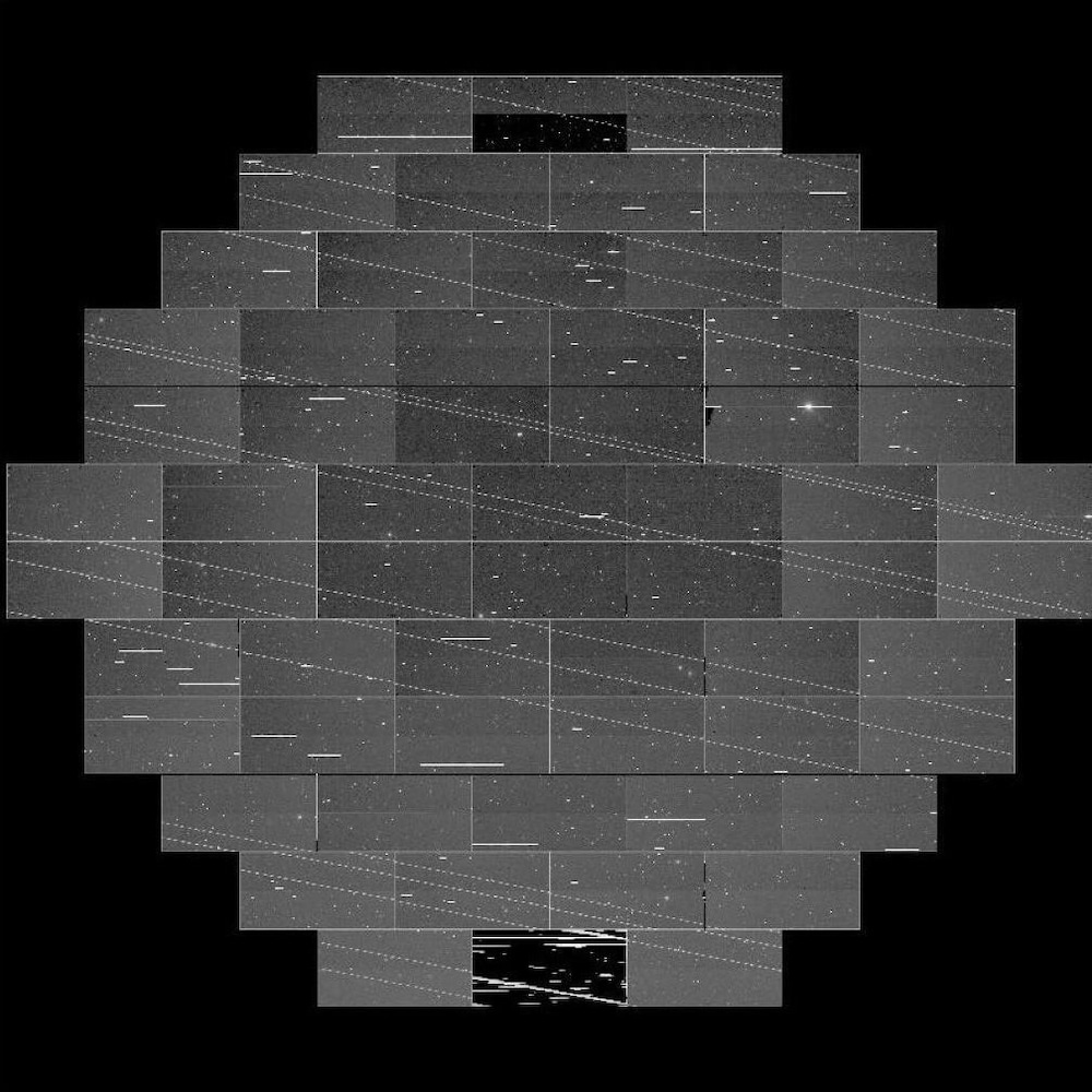 La Pollution Lumineuse Des Satellites Cause Des Maux De Tete Aux Astronomes Radio Canada Ca