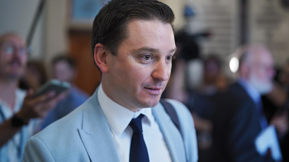 Portrait de Simon Jolin-Barrette.