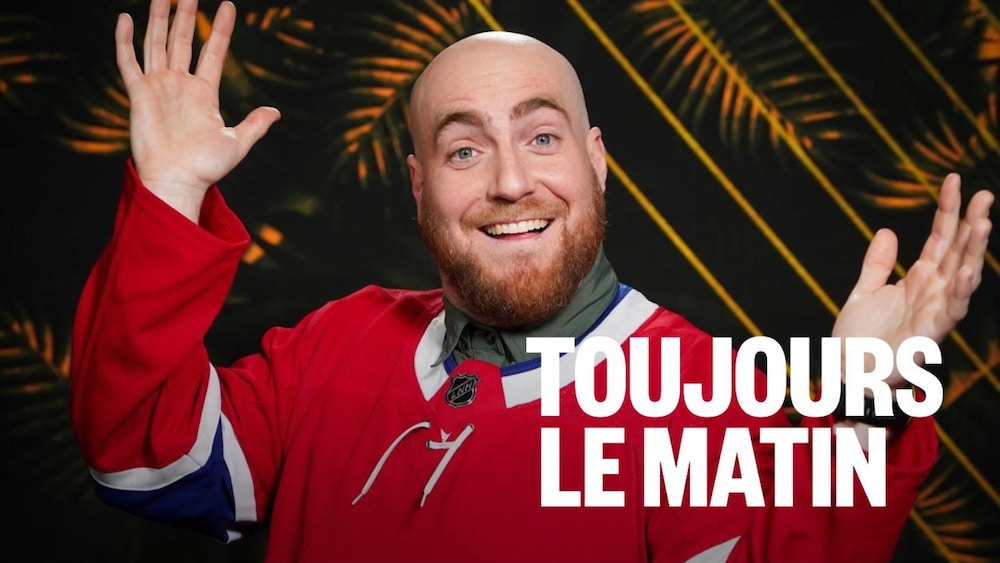 Phil Roy porte un chandail du Canadien de Montréal.