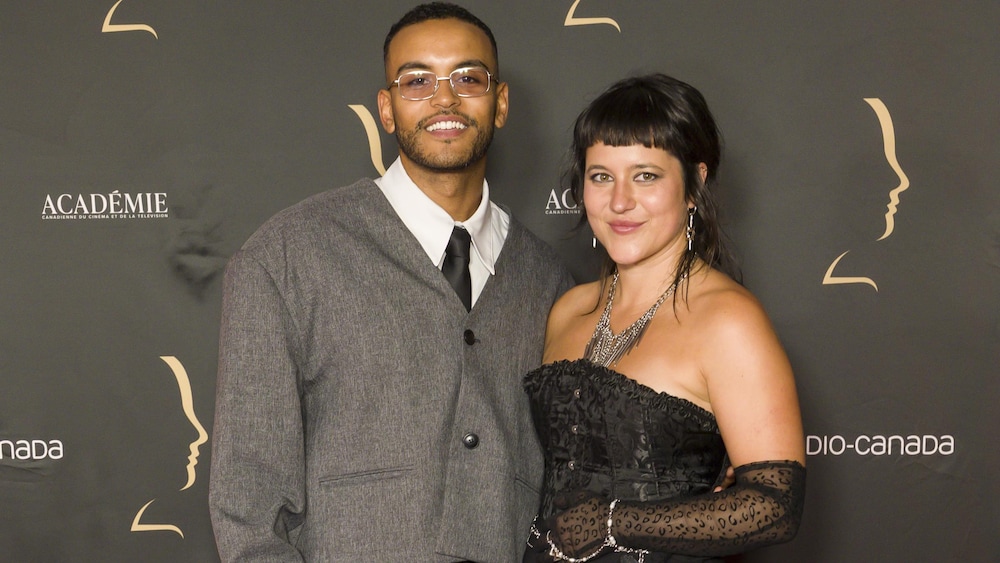 Karl-Antoine Suprice et Catherine Brunet sur le tapis rouge - Gala des 41es prix Gémeaux