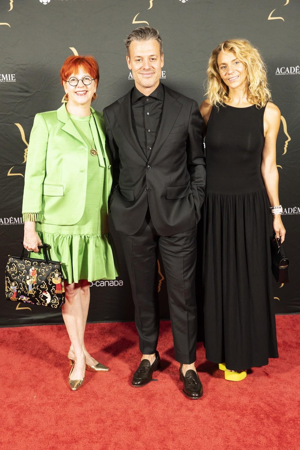Chantal Lamarre, Mickaël Gouin et Léane Labrèche-Dor  sur le tapis rouge - 40es Gala des prix Gémeaux.