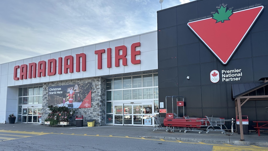 家居用品连锁店加拿大轮胎公司(Canadian Tire)。