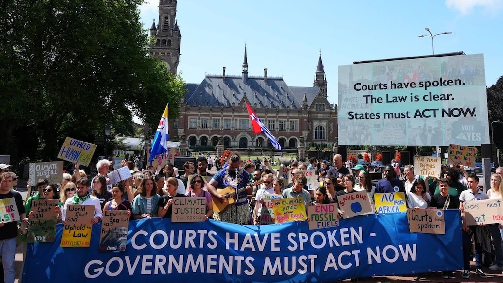 人文 International Climate change Law and ... International Law Obligations on Climate Change Mitigation