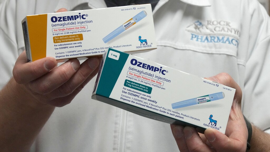 can semaglutide cause pelvic pain Relieving Pelvic Pain Caused by Constipation: Effective Solutions