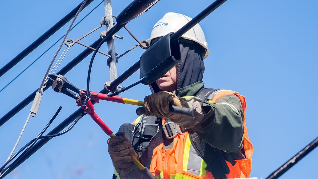 Higit 39K customers wala pa rin kuryente habang tinatapos ng Hydro ...