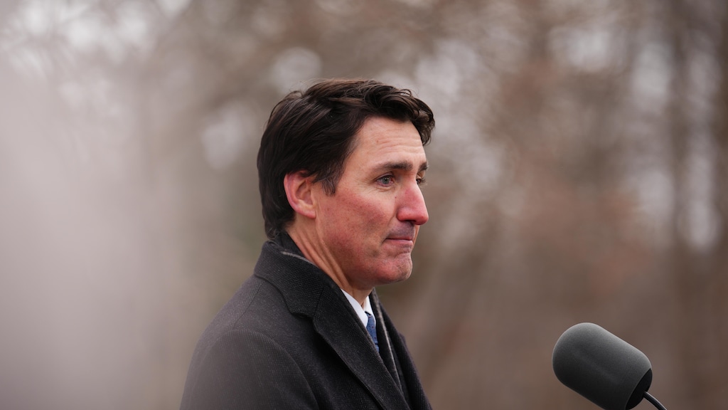 Justin Trudeau dépose les armes | Course à la chefferie du PLC | Radio ...