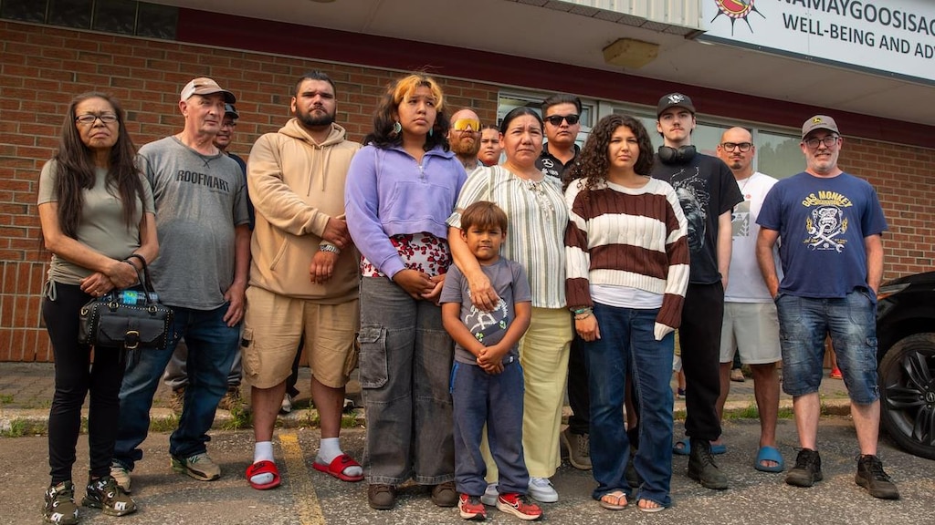 Members of First Nation destroyed by northwestern Ontario wildfire ...