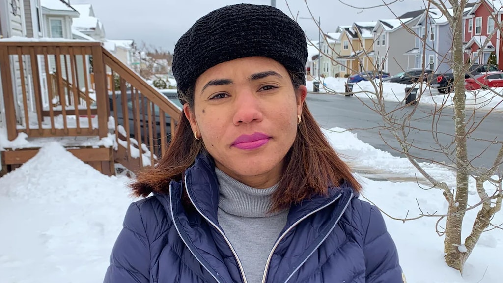 Air Canada abandons 14yearold at Toronto airport after cancelling her