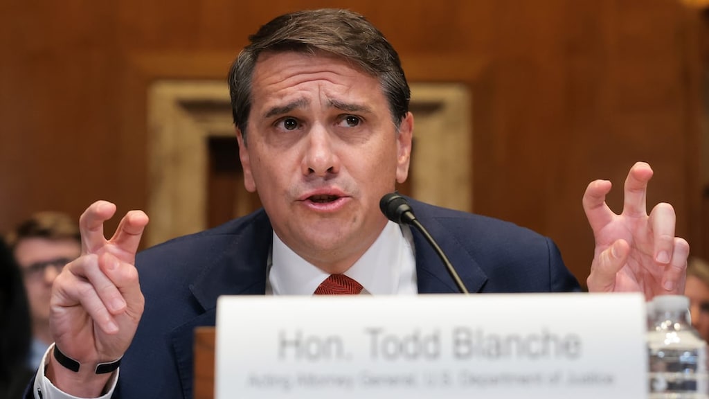 Todd Blanche grilled over Trump administration's $1.8B 'anti-weaponization'  fund | Radio-Canada.ca