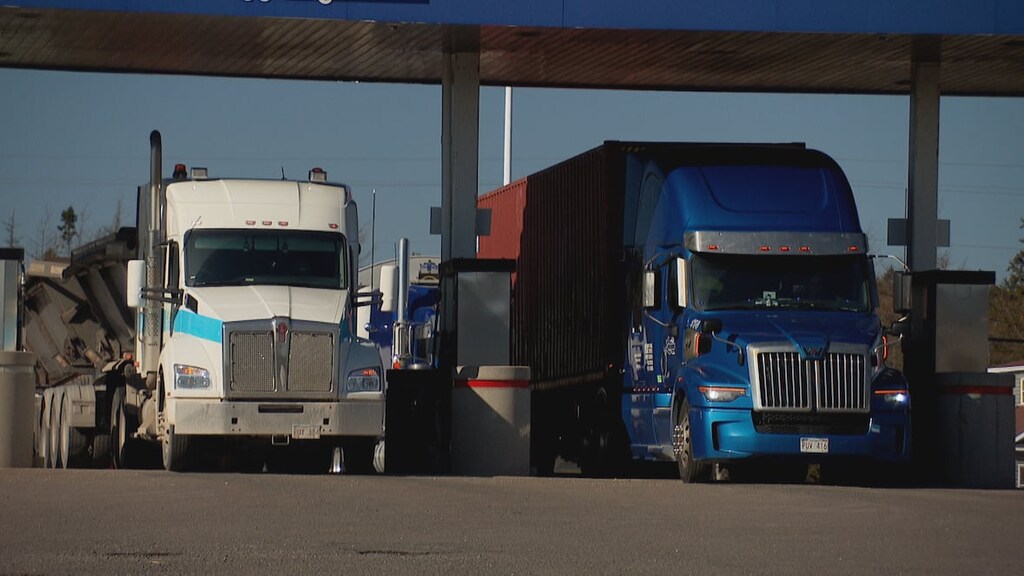 Canada-US Trade Surge Ahead of Tariffs | Critical Timing for Cross-Border Sellers