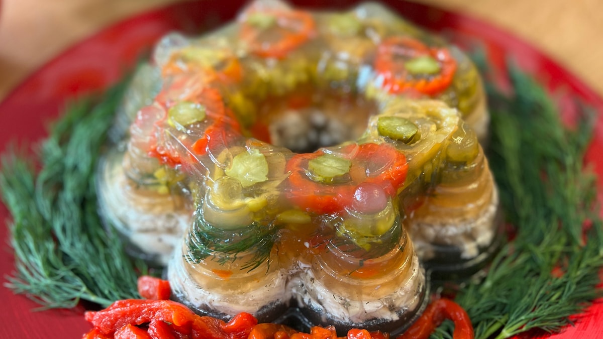 Aspic au poulet et aux cornichons épicés Mordu