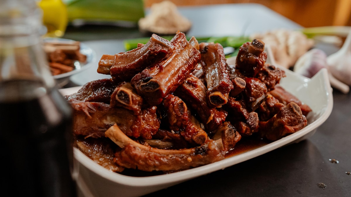 Côtes levées à l’ail (spare ribs) | 5 chefs dans ma cuisine