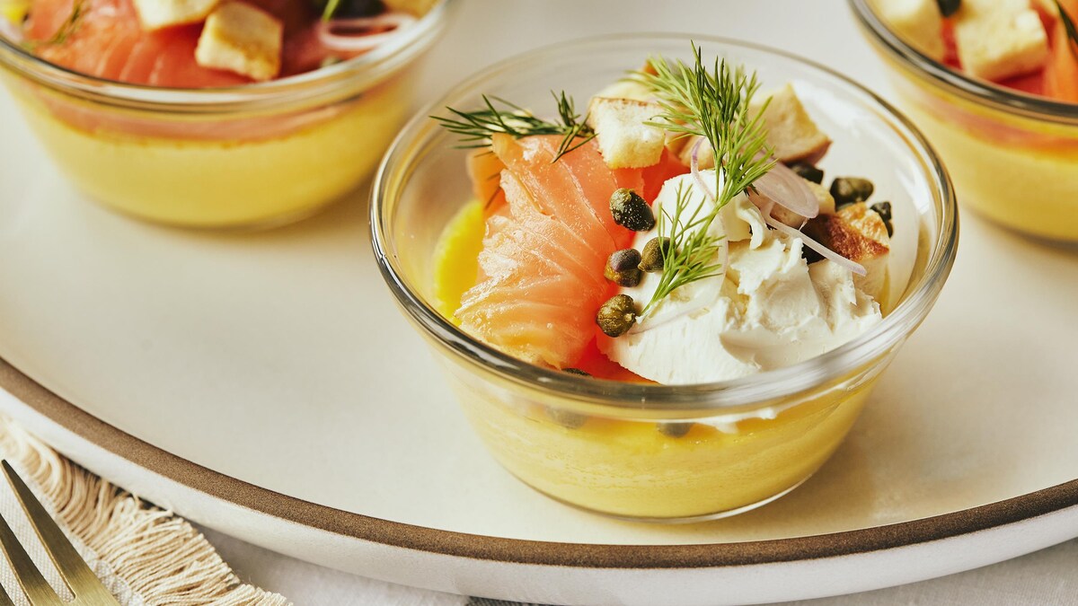 Mini-omelettes au saumon fumé | Savourer x Mordu