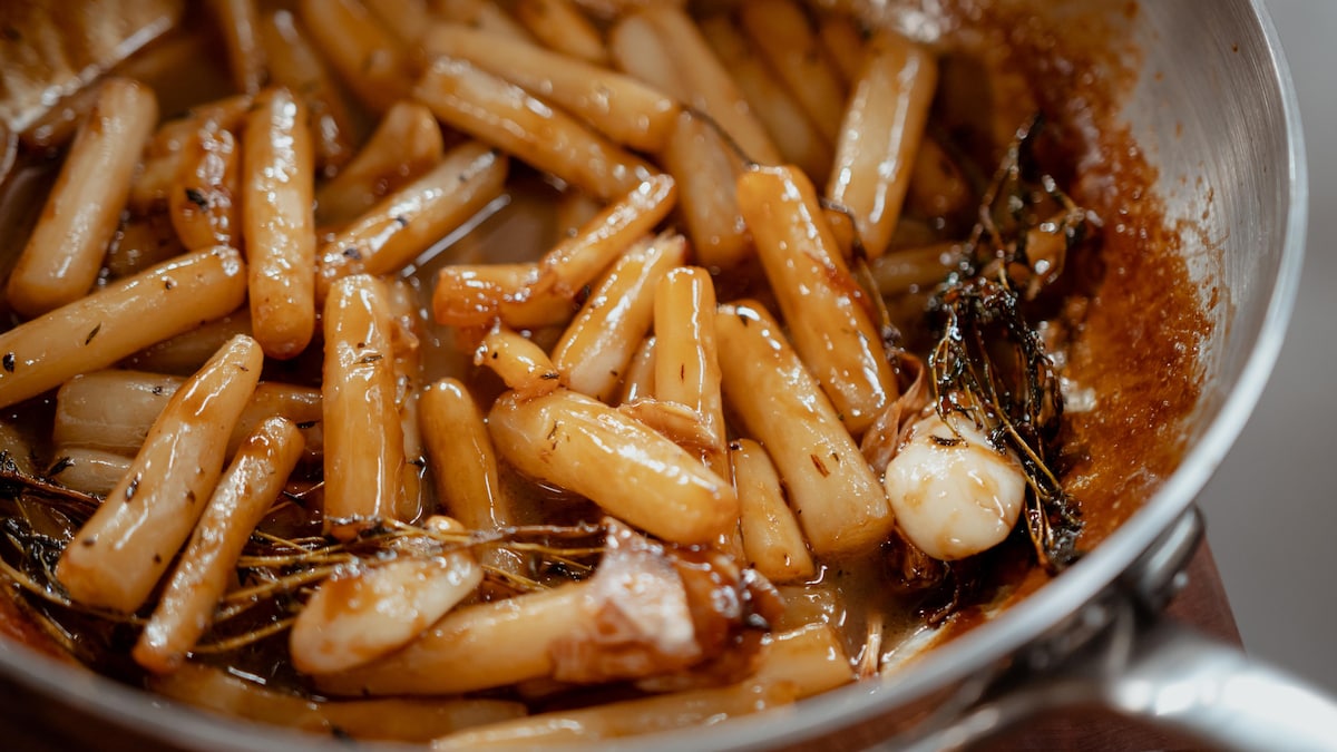 Salsifis à la demiglace de veau et chips de salsifis Mordu