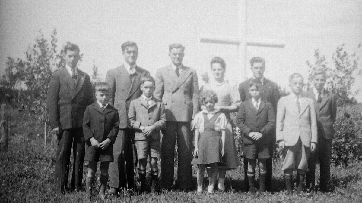 De Canadien à Québécois : se nommer en Amérique