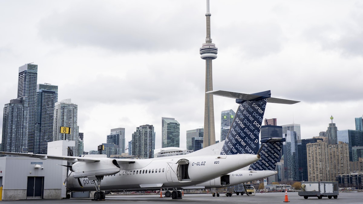 Une question référendaire sur l’avenir de l’aéroport Billy Bishop de Toronto