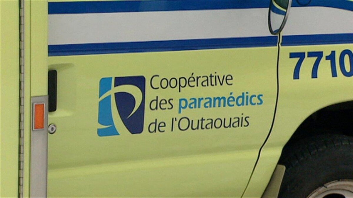 Le logo de la Coopérative des paramédics de l'Outaouais
