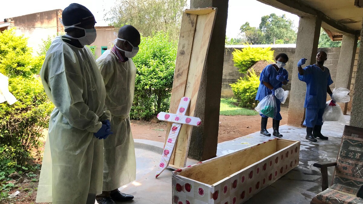 En RDC, le virus ebola continue de faire des victimes. Le dernier bilan de l'OMS, en date du 30 octobre fait état de 279 cas, 244 confirmés et 35 probables dont 179 décès dans les provinces du Nord-Kivu et d'Ituri.