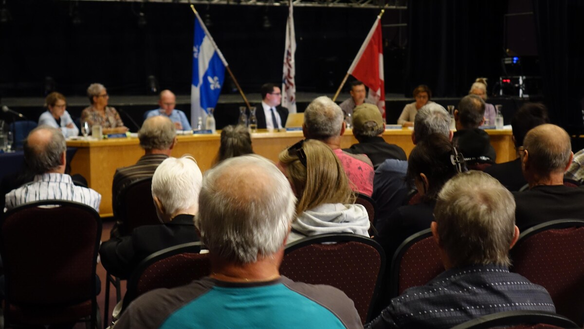 Les élus de Paspébiac désavouent leur maire