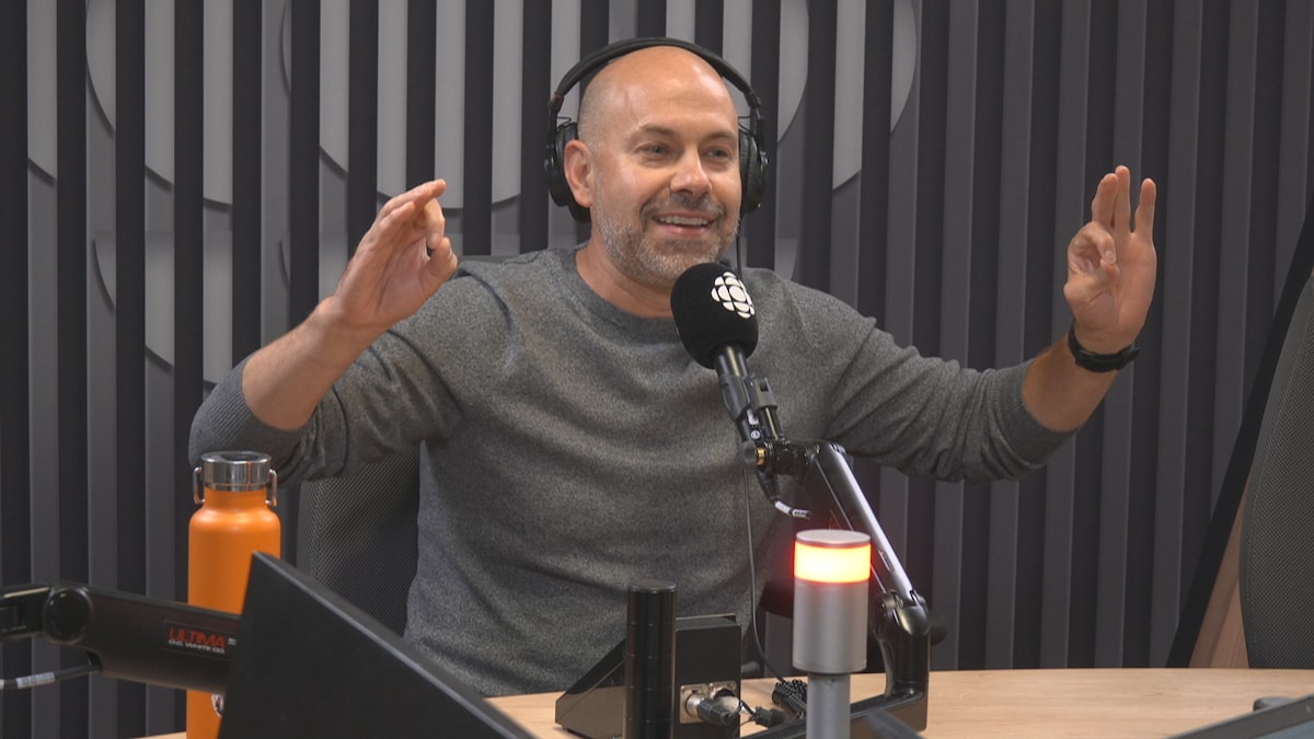 André Roy : une carrière entre humour, théâtre et télévision
