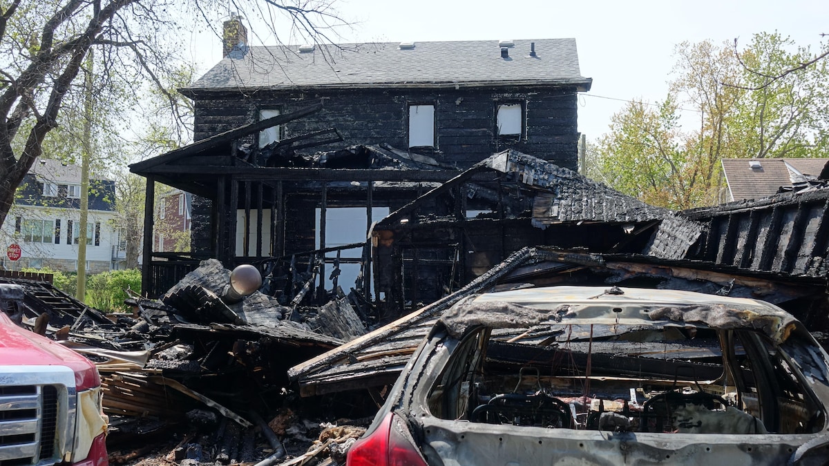 Une maison brulée dans la rue Enfield de la famille Trudel 