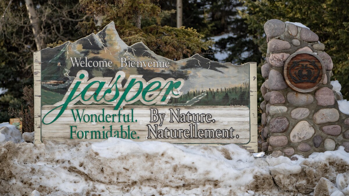 L'écriteau de bienvenue à l'entrée de la ville de Jasper.