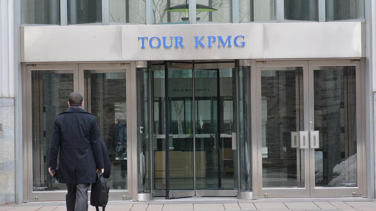 La tour KPMG à Montréal
