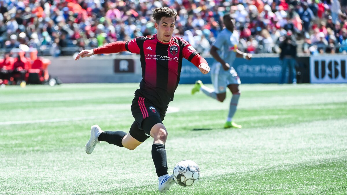 Thomas Meilleur-Giguère du Fury d'Ottawa en action contre le New York Red Bulls II à la Place TD.