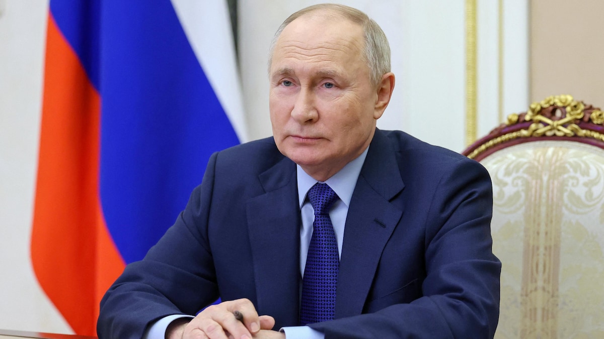 Le président russe Vladimir Poutine lors d'une vidéoconférence au Kremlin à Moscou.