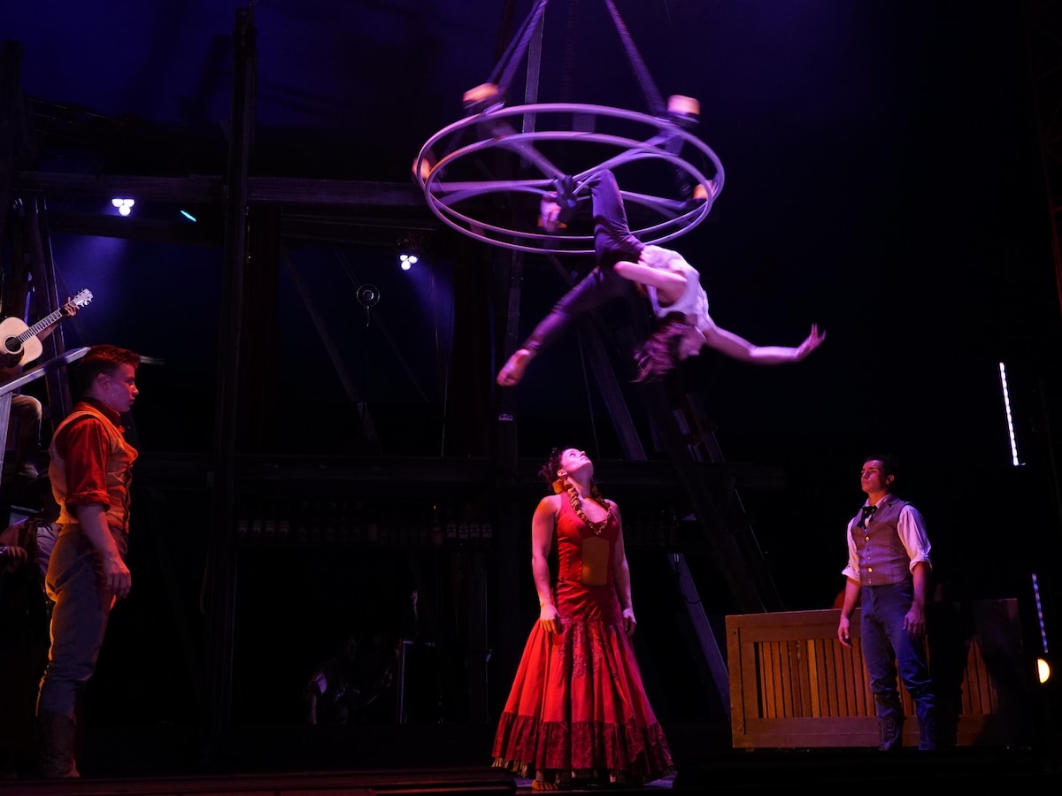 Le Cirque Éloize présente iD - Évolution à Rimouski