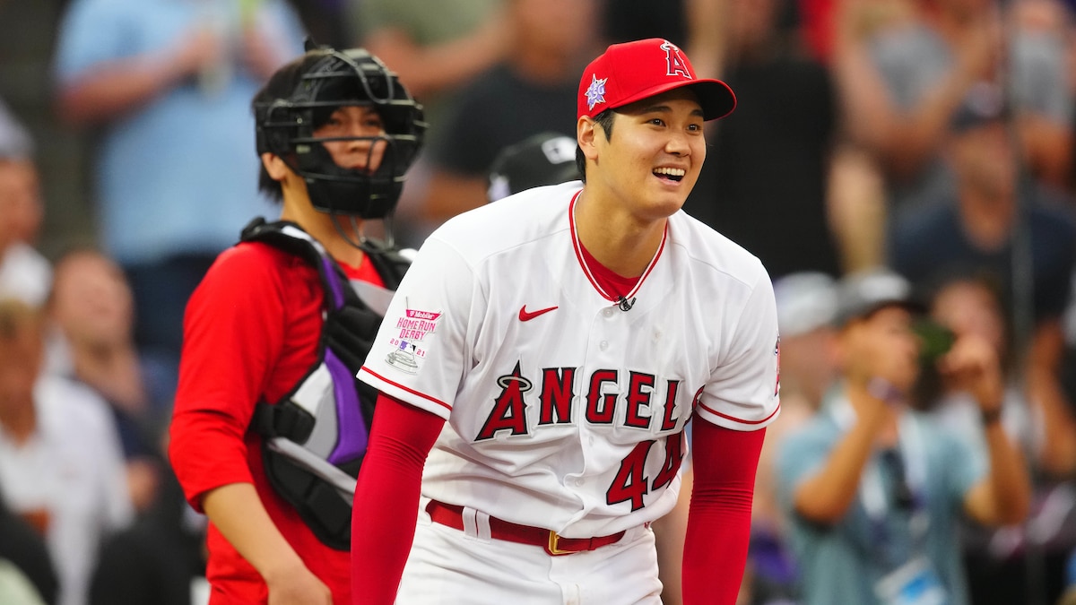 réaction surprise du joueur de baseball Shohei Ohtani