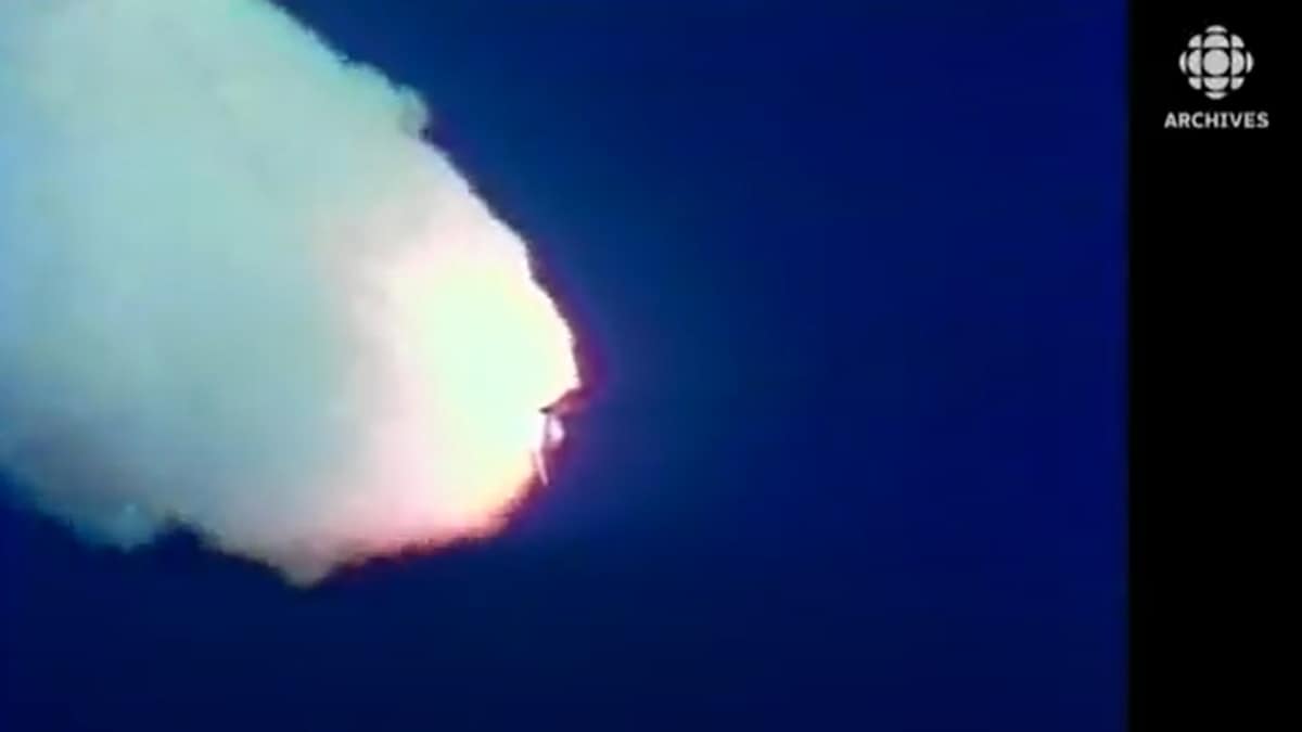 La navette Challenger en plein vol juste avant son explosion le 28 janvier 1986
